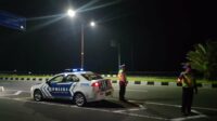 Satlantas Polres Lombok Barat Gencarkan Patroli Malam, Tekan Balap Liar dan Ciptakan Kamseltibcarlan (1) Satlantas Polres Lombok Barat Gencarkan Patroli Malam, Tekan Balap Liar dan Ciptakan Kamseltibcarlan