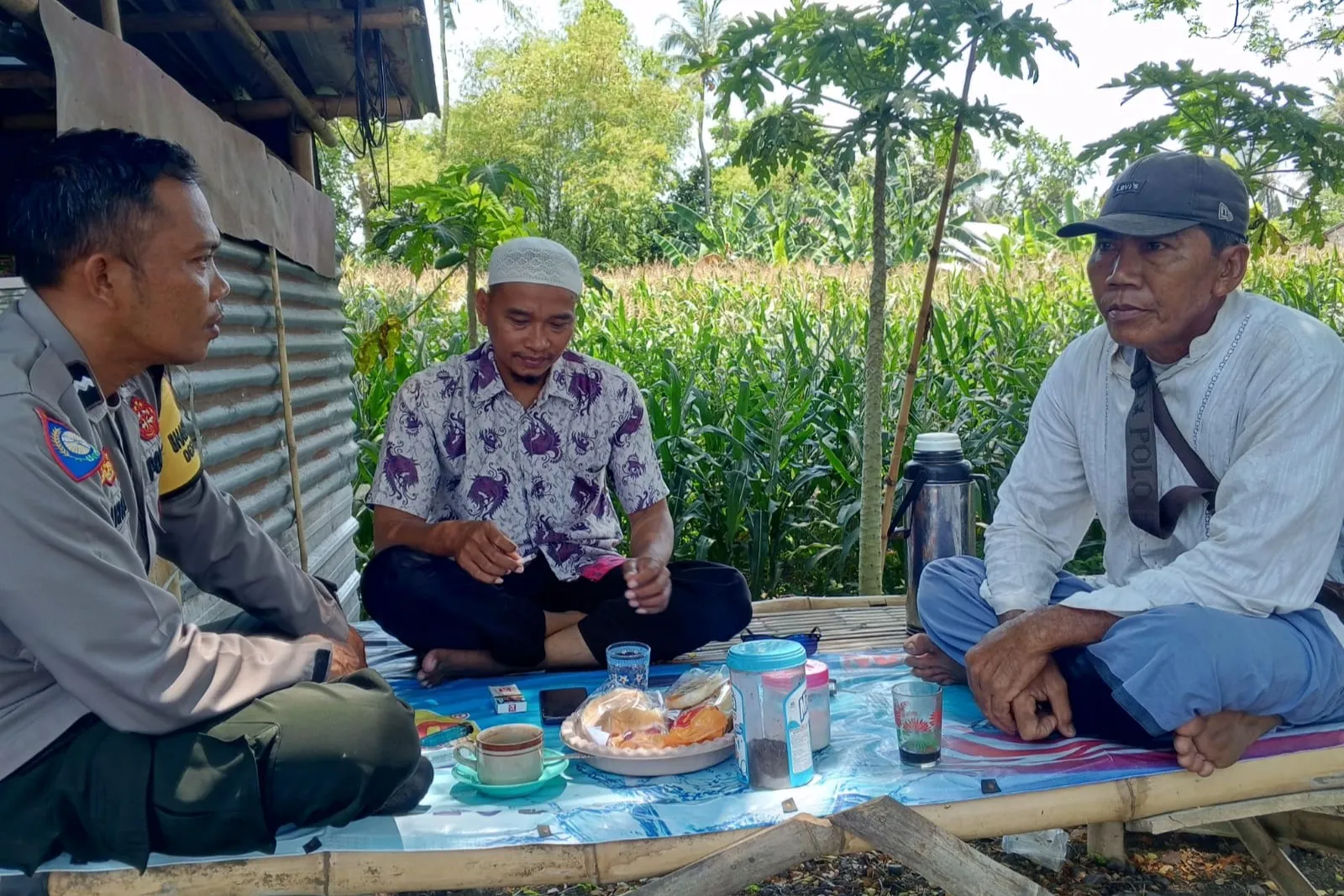 Bhabinkamtibmas Bangun Ketahanan Pangan Lewat Door to Door System